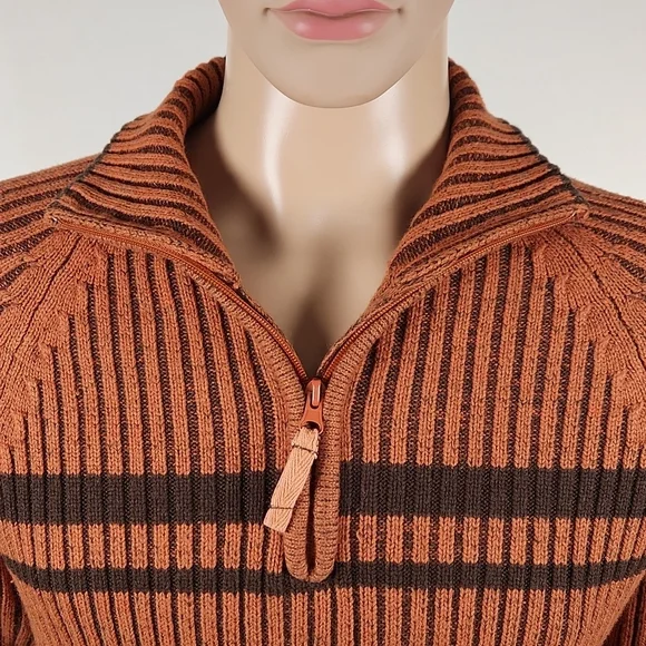Carbon Individual Style Quarter Zip Sweater Size M